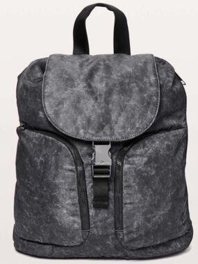 Lululemon Carry Onward Rucksack NWT Style LW9BBAS